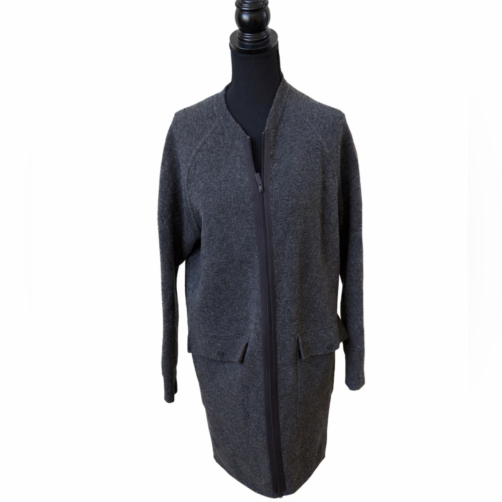 Lululemon Gray Wool Blend Zip Front Coat Jacket Minimalist Athleisure